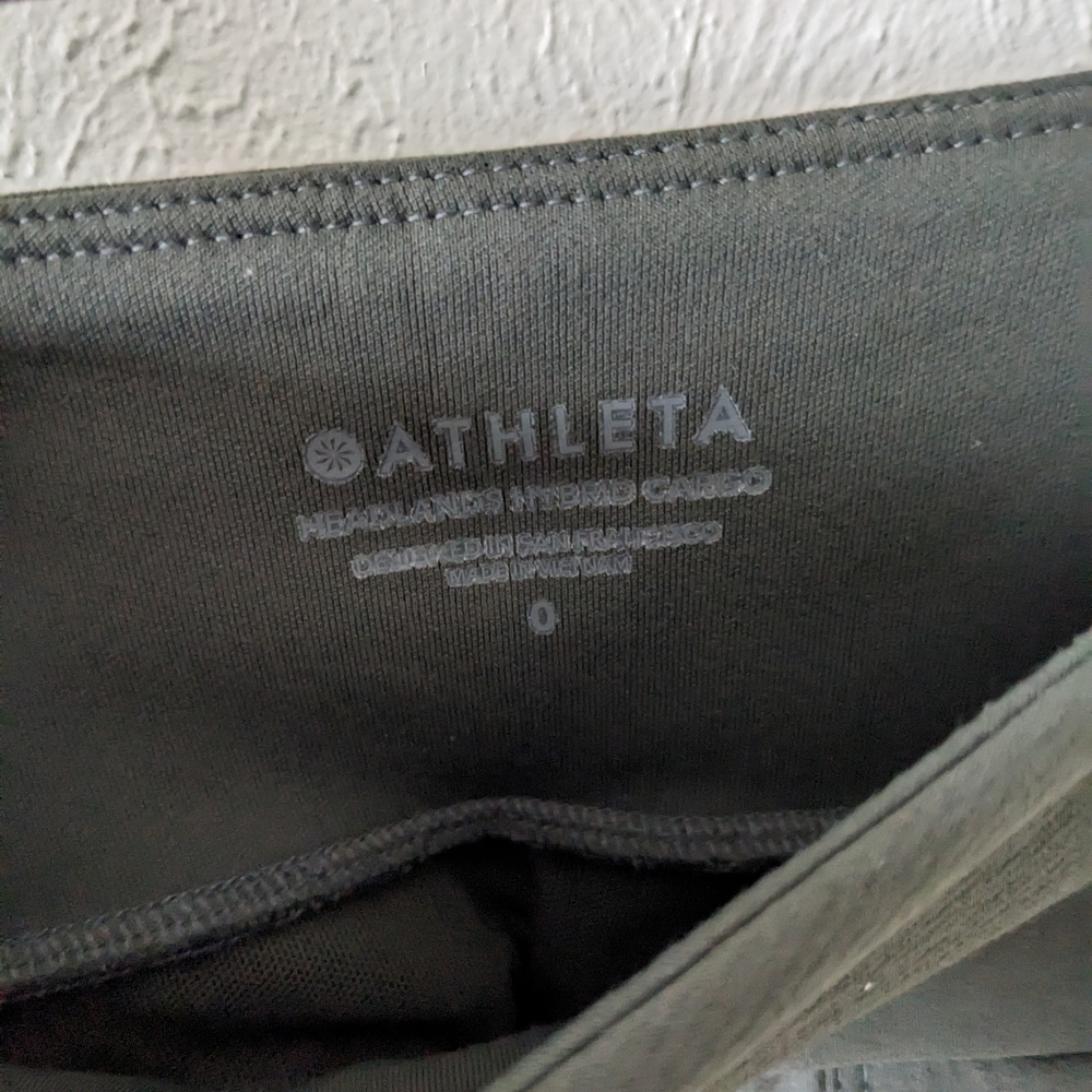Athleta Headlands Hybrid Cargo Tight - 0 - Picture 10 of 12